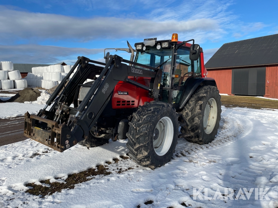 Traktor Valtra 6850