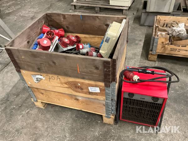 1st halvpall med kabel och elcentraler