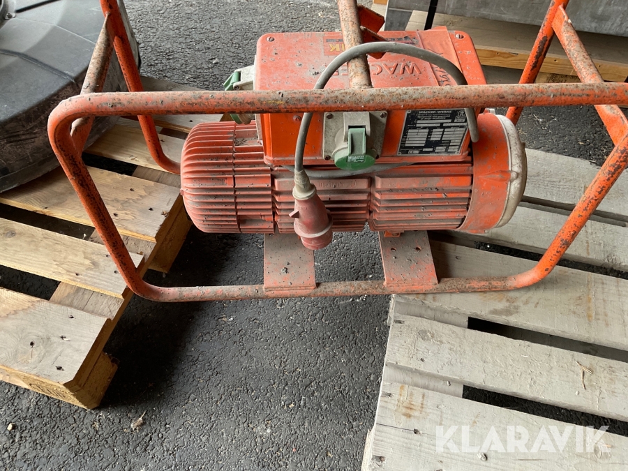 Frekvensomvandlare Wacker weekend Fu4