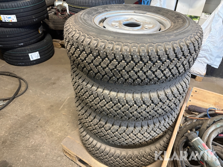 Däck till Volkswagen 215 R14C 4st