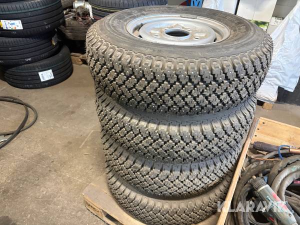 Däck till Volkswagen 215 R14C 4st