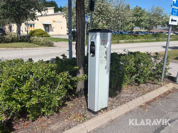 Laddningsstationer Garo LS4 med totalt 40 laddplatser