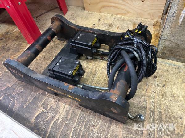 Redskapsgrind Engcon EC-Oil S60