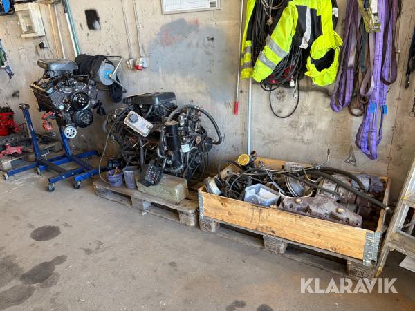 Båtmotor Volvo Penta 5.7 GSIC 2st & tillbehör