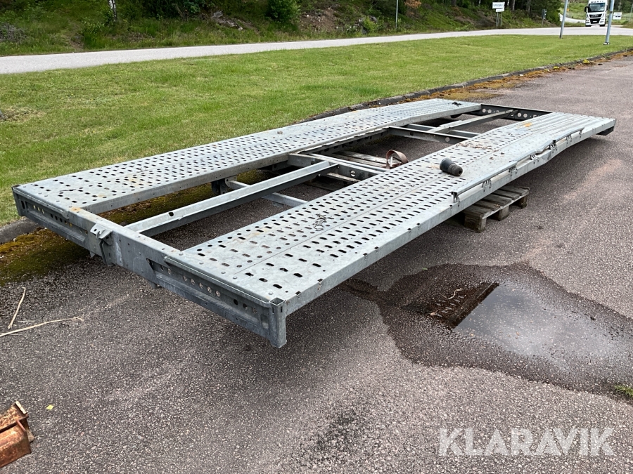 Biltransportschassi Brian James T6 Transporter 3-axlad