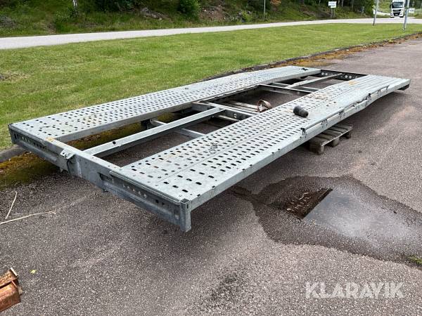 Biltransportschassi Brian James T6 Transporter 3-axlad