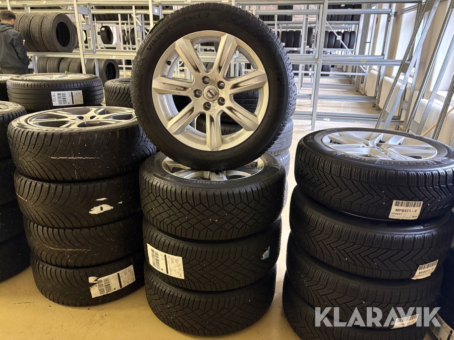 Vinterdäck på fälg Continental VikingContact 7 225/55R17 4st