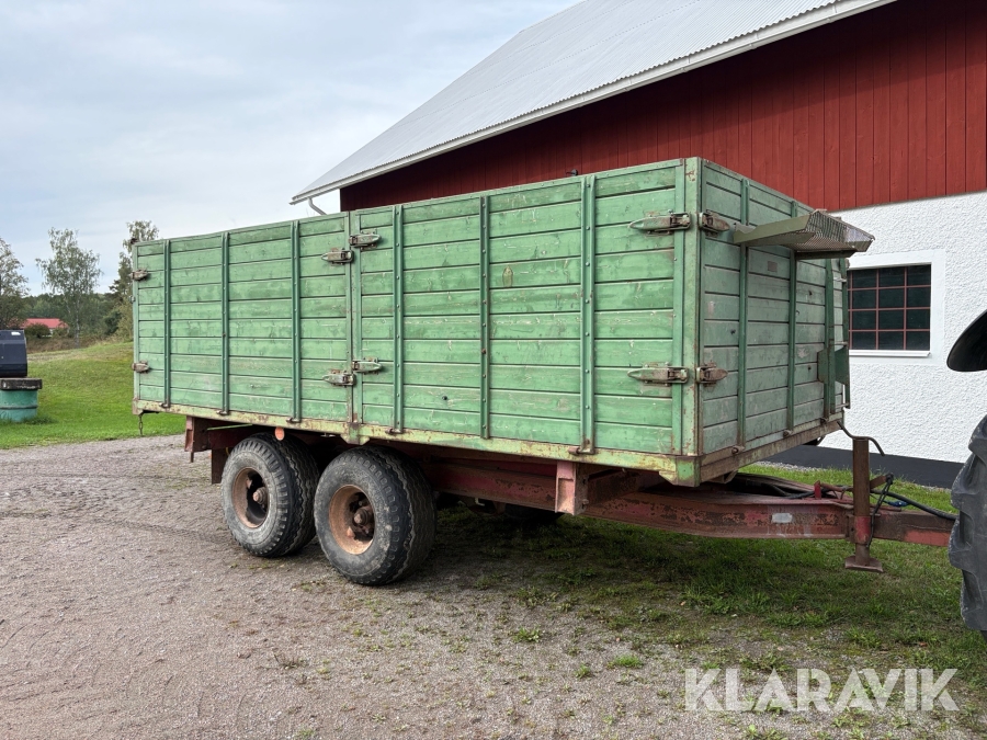 Spannmålsvagn Lövångervagnen med 3-vägstipp 10 ton