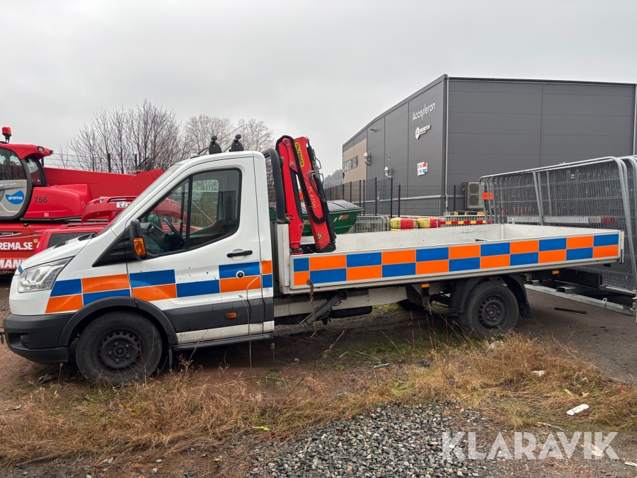 Flakbil med kran Ford Transit 2.0 TDCi 170hk