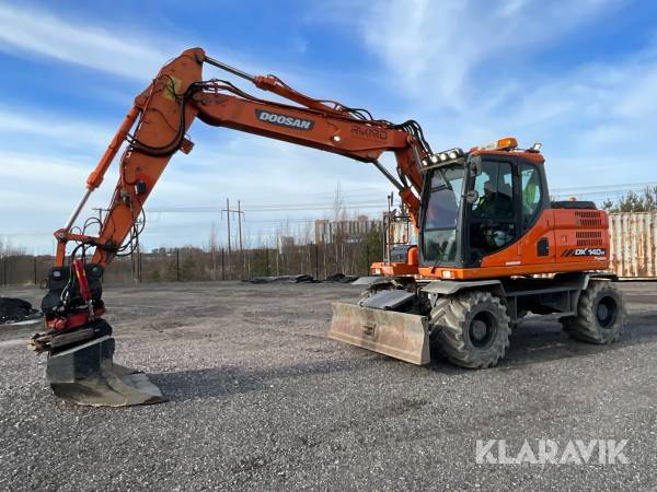 Grävmaskin Doosan DX140W-3