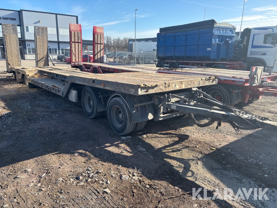 Maskinsläp / maskinvagn Fliegl VTS 380