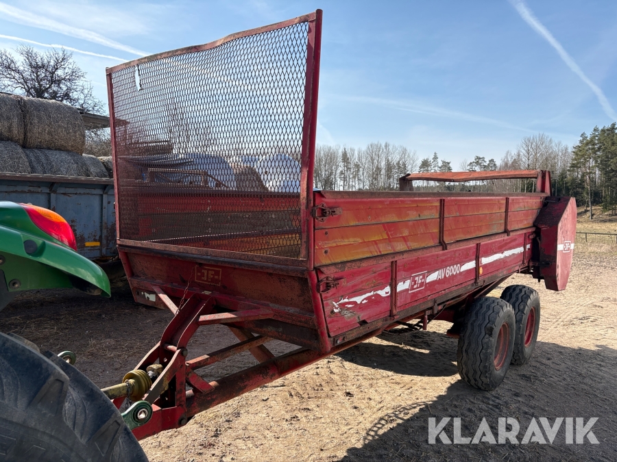 Gödselspridare JF AV6000