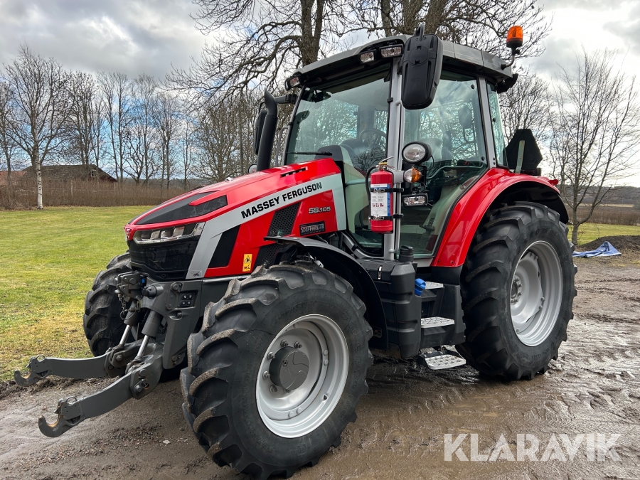 Traktor Massey Ferguson 5S.105