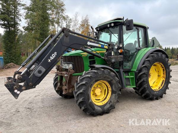 Traktor John Deere 6230 med lastare