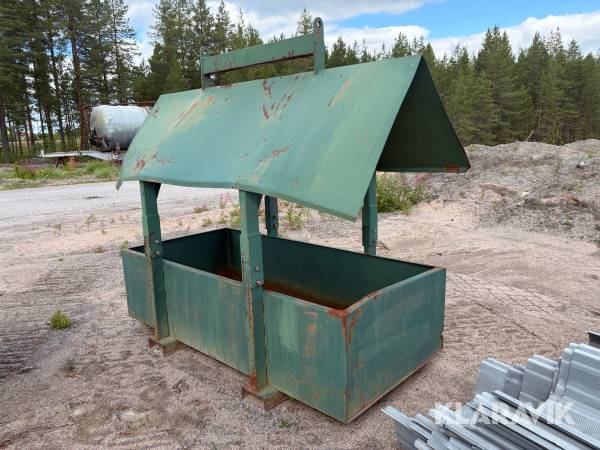Materialficka med tak