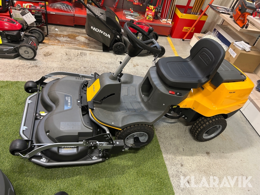 Åkgräsklippare Stiga Park 300