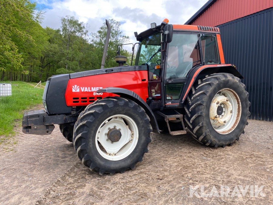 Traktor Valmet 8100-4