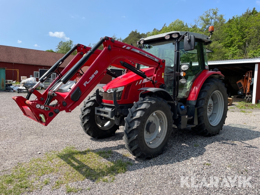 Traktor Massey Ferguson 5712 SL Dyna-4