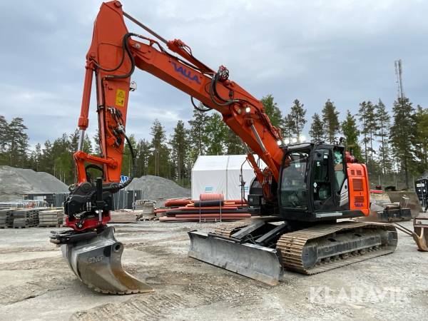 Grävmaskin Hitachi ZX225USLC-5B