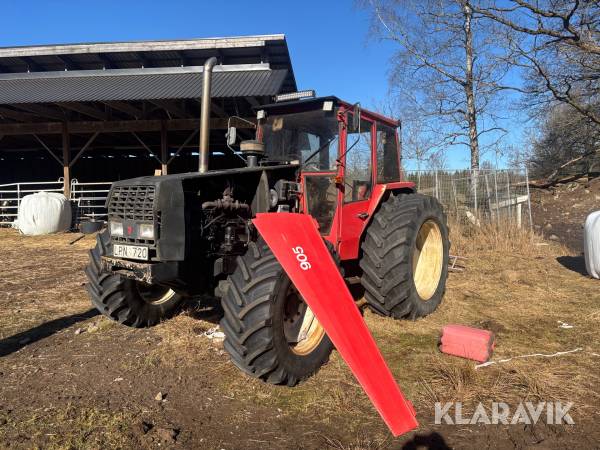 Traktor Valmet 905