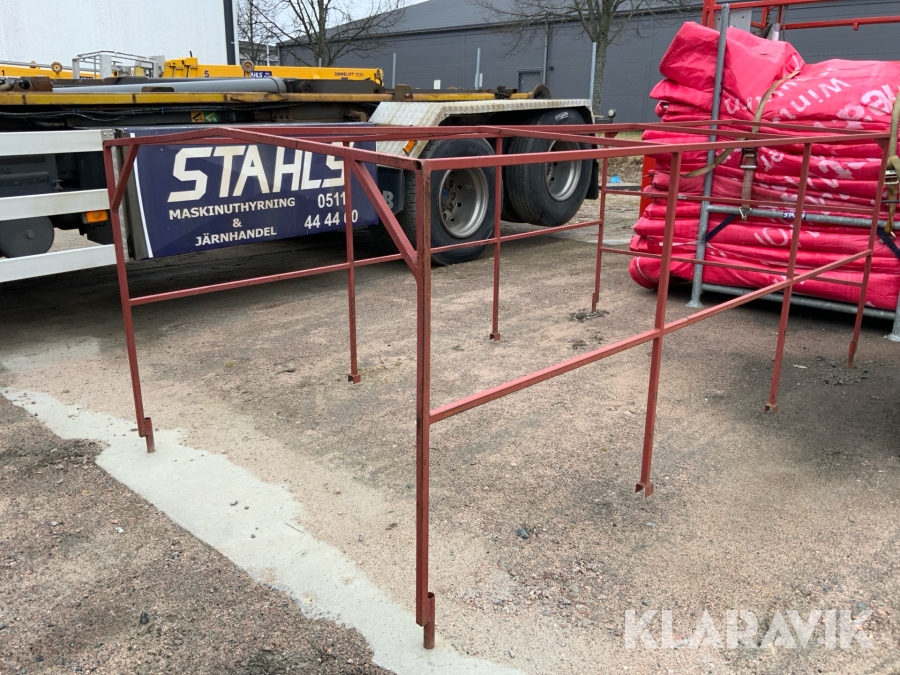 Ställning för släpkärra