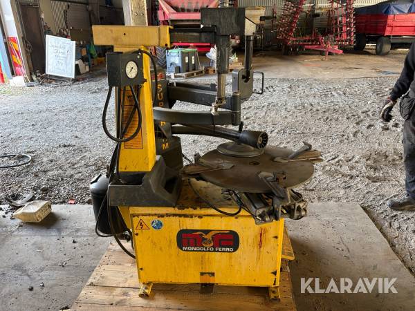 Däckmaskin Mondolfo Ferro Aquila AS933TI