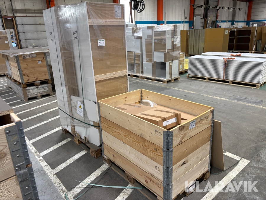 Högskåp & kommod Marbodal 2st pall