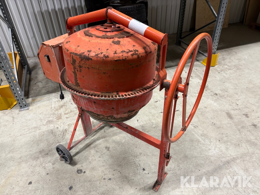 Betongblandare Guy Noel 140 liter