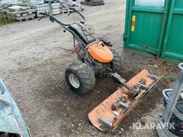 Redskapsbärare Bucher Elite E7KL M HV med slaghack