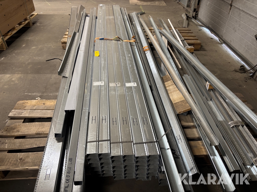 Plåtreglar för inomhus Europrofil C+ 70-0,46x 4000mm 72st