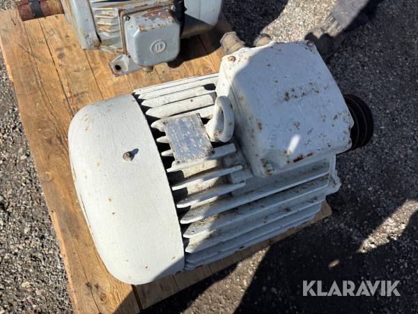 Elmotor Hägglunds R2B 160 M42 15hk / 11kW