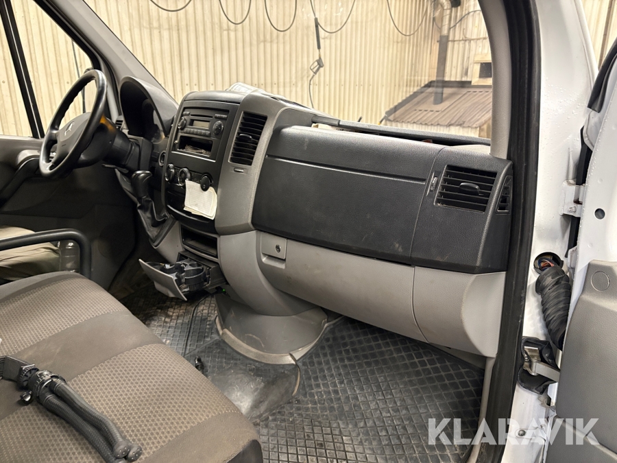 Servicebuss Mercedes-Benz Sprinter 316 CDI verkstadsinredd