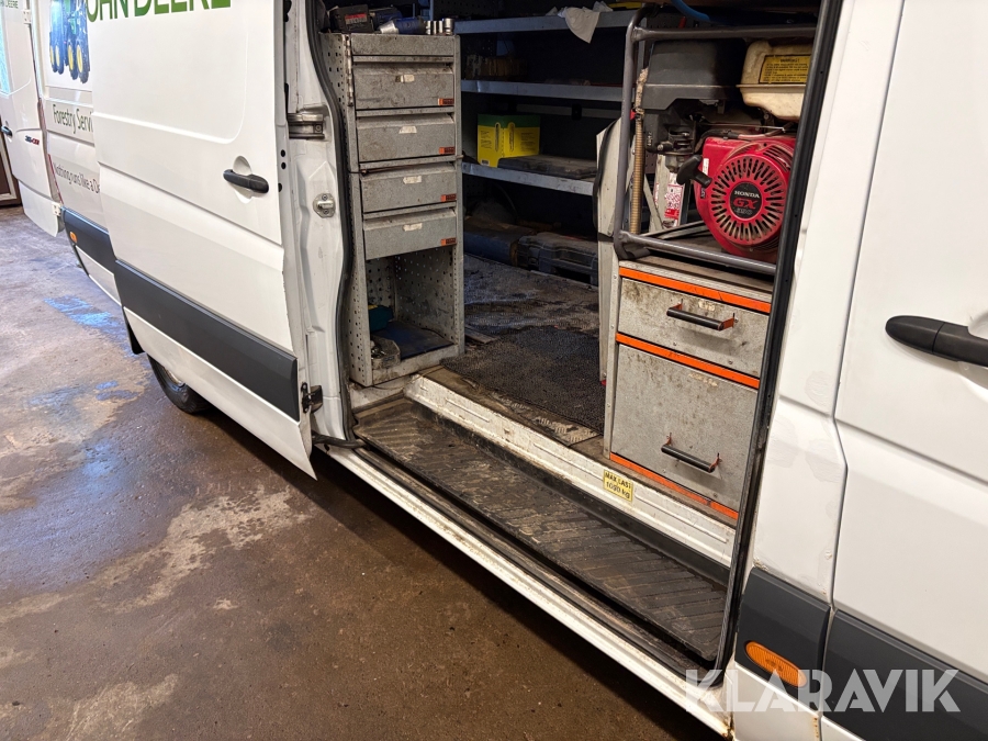 Servicebuss Mercedes-Benz Sprinter 316 CDI verkstadsinredd
