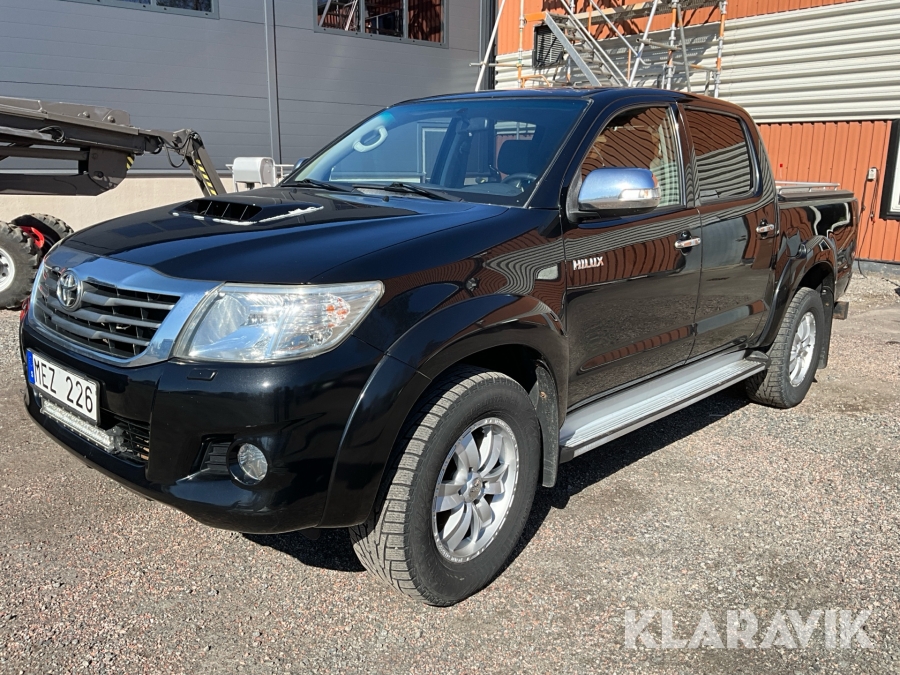 Pickup Toyota Hilux Double cab 3.0 D-4D 4x4