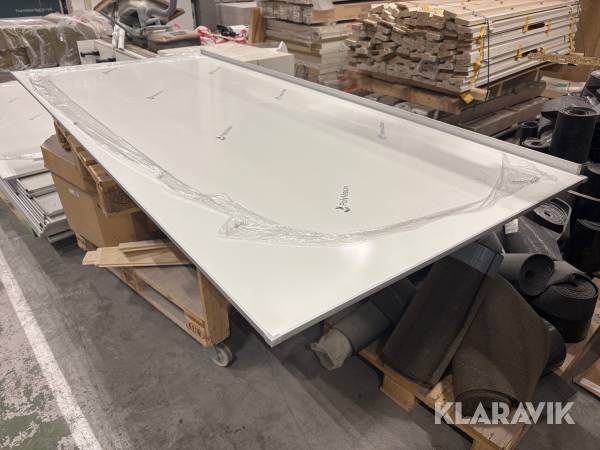 Whiteboard 2705x1205 1st