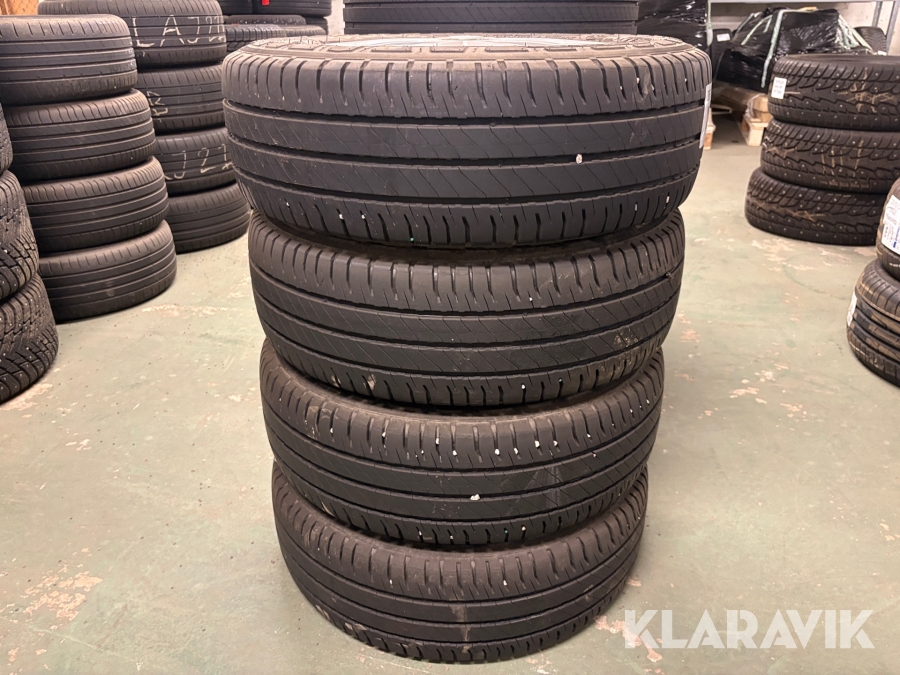 Däck med fälg Michelin Agilis 3 205/65R16C 4st