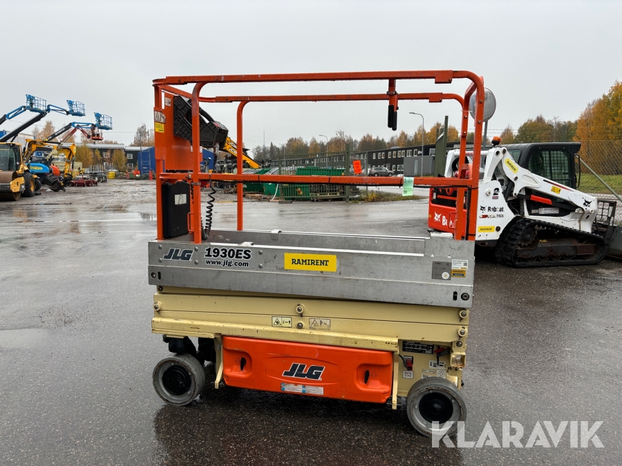 Saxlift med utskjut JLG 1930ES