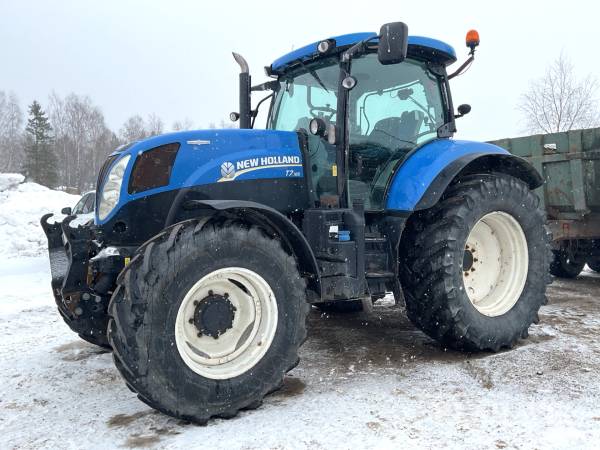 Traktor New Holland T7.185