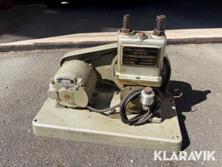 Vakuumpump Arthur Pfeiffer PH 6