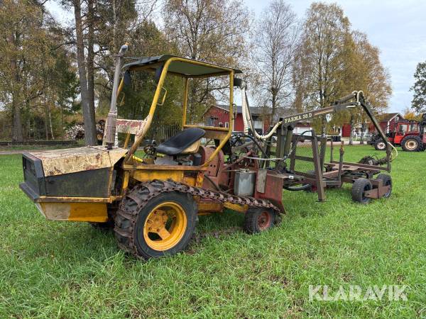 Lunnare Krabat 232 med Skogskärra och Farma kran