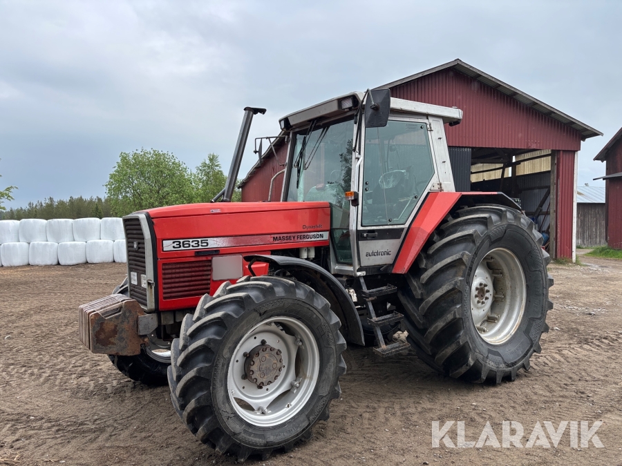 Traktor Massey Ferguson 3635 Dynashift