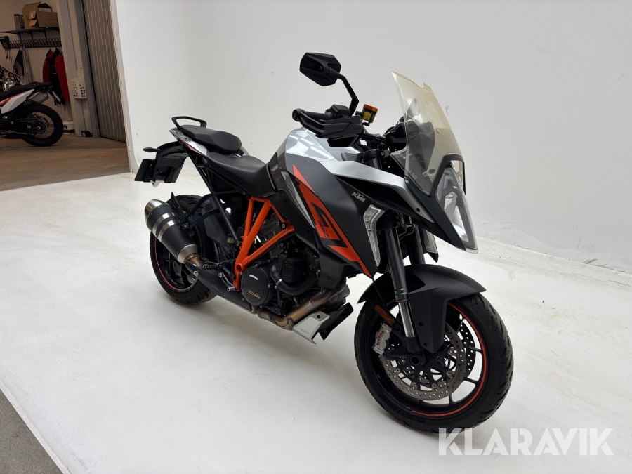Motorcykel  KTM 1290 Super Duke GT