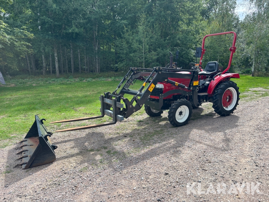 Traktor Jinma 244E med frontlastare och redskap