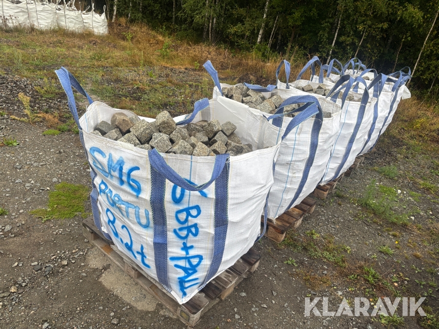 Smågatsten / Gatsten Portugisisk Granit 8/11 Grå - Totalt cirka 8,2ton / 43m2