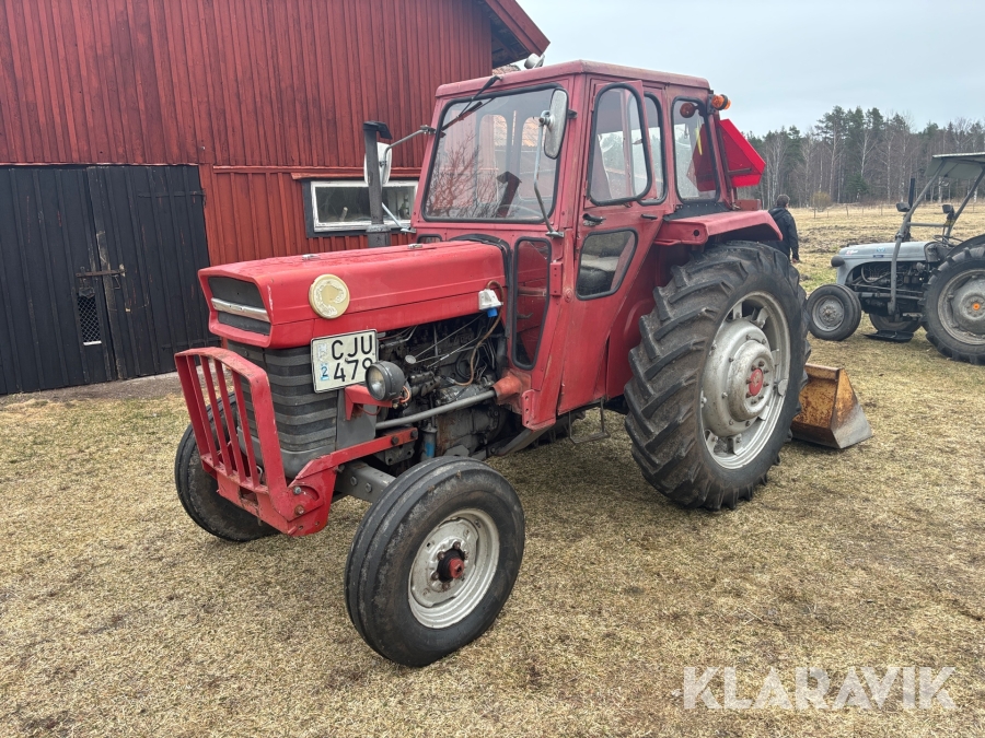 Traktor Massey Ferguson 165