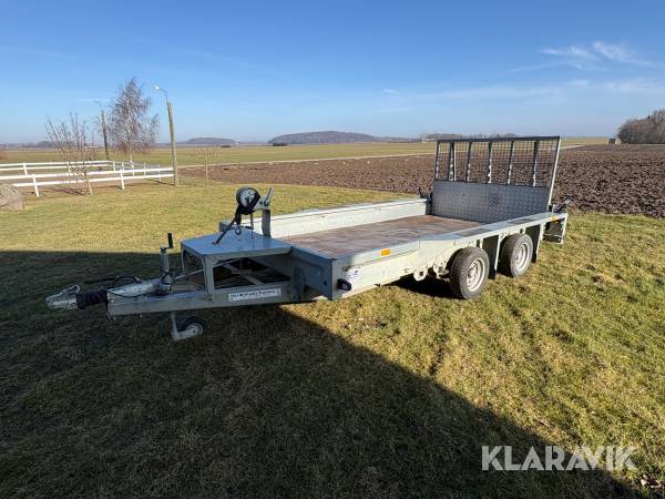 Maskinsläp Ifor Williams