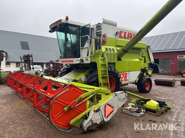 Skördetröska Claas Commander 228 CS