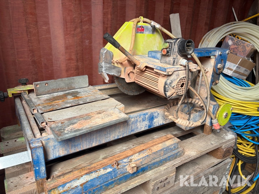 Kakel och betongsåg Italmont 3000G med diamantklinga