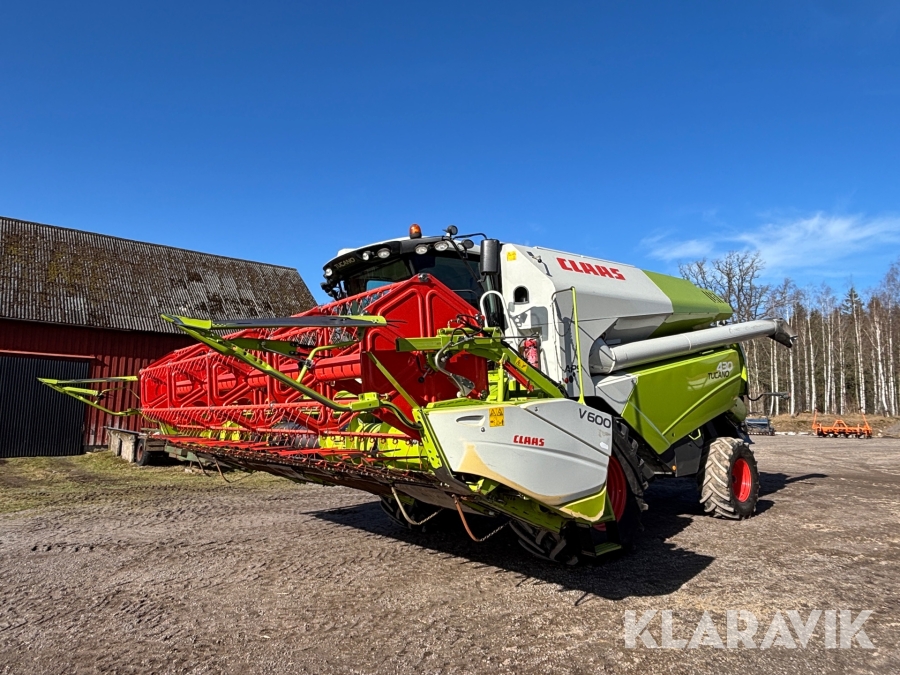 Skördetröska Claas Tucano 430