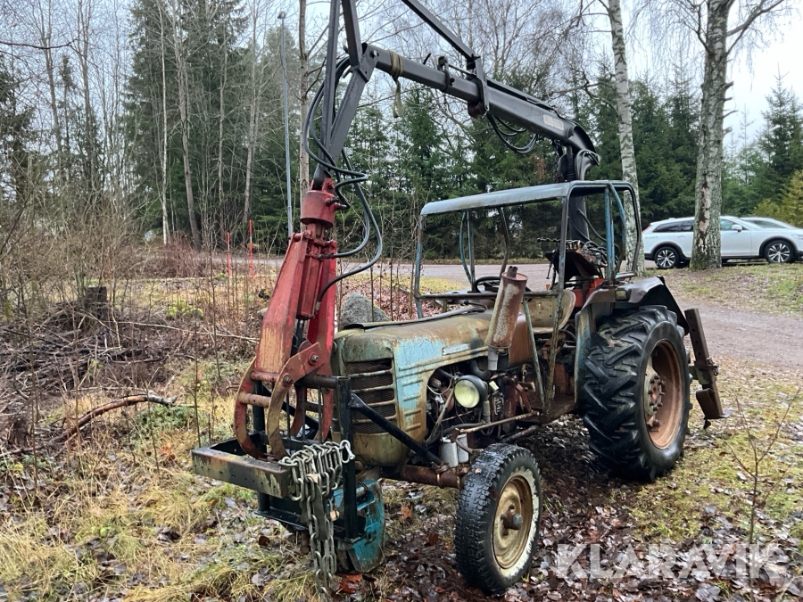 Veterantraktor Zetor 3011 med Foco kran 159